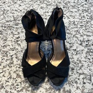 BCBG Heels Black Size 7 1/2 Heel Size 4 1/2